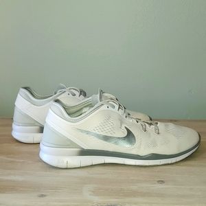 Nike Free 5.0 TT Fit 5 Size 8.5 Running Shoes